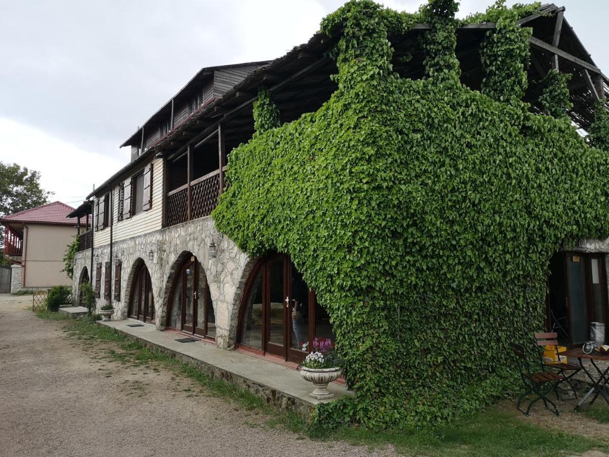 滨海公园汽车旅馆 旧瓦马 外观 照片